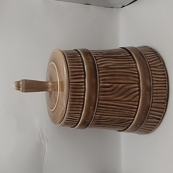Vintage Mccoy Butter Churn Cookie Jar - Picture 3 of 9